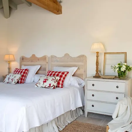 拉卡萨德罗斯特米拉瑞斯酒店 5* 坎德莱达