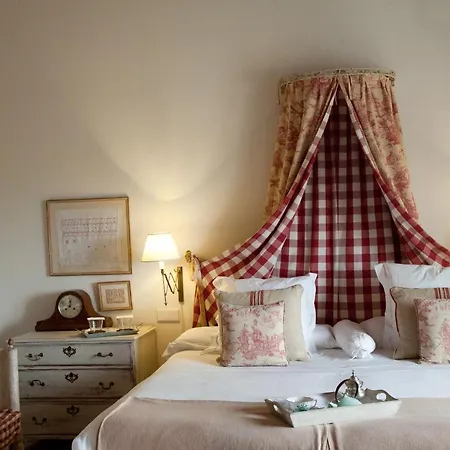 拉卡萨德罗斯特米拉瑞斯酒店 5*