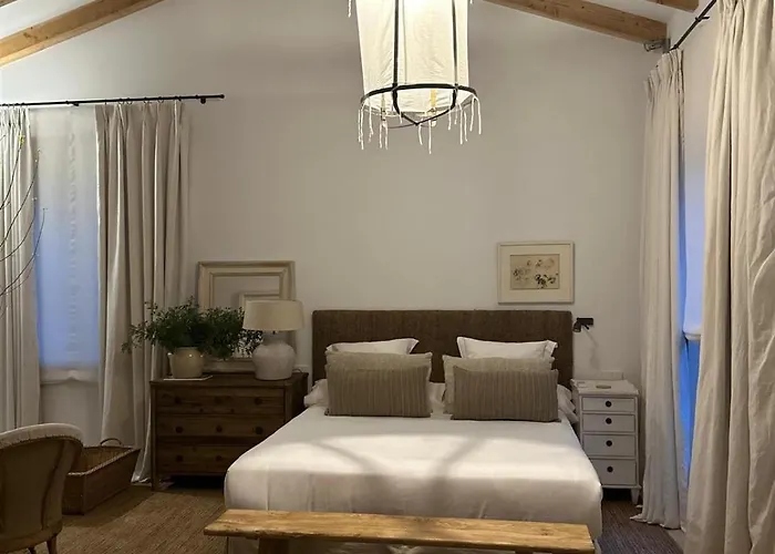 호텔 La Casa De Tomillares 칸델레다