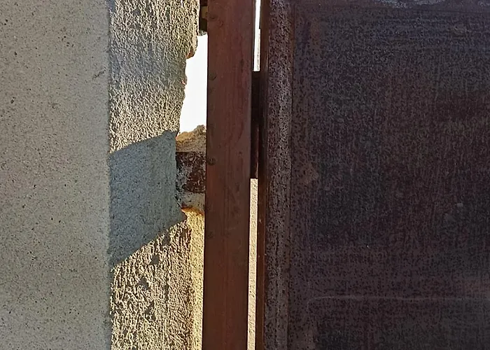 La Casa De Tomillares 5*