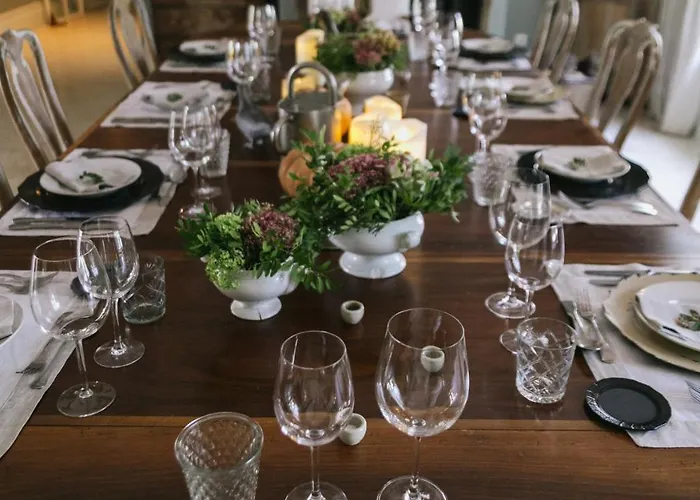 La Casa De Tomillares 호텔 칸델레다